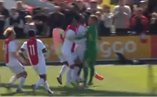 Stalen zenuwen: keeper schiet Ajax O17 naar finale Future Cup met panenka