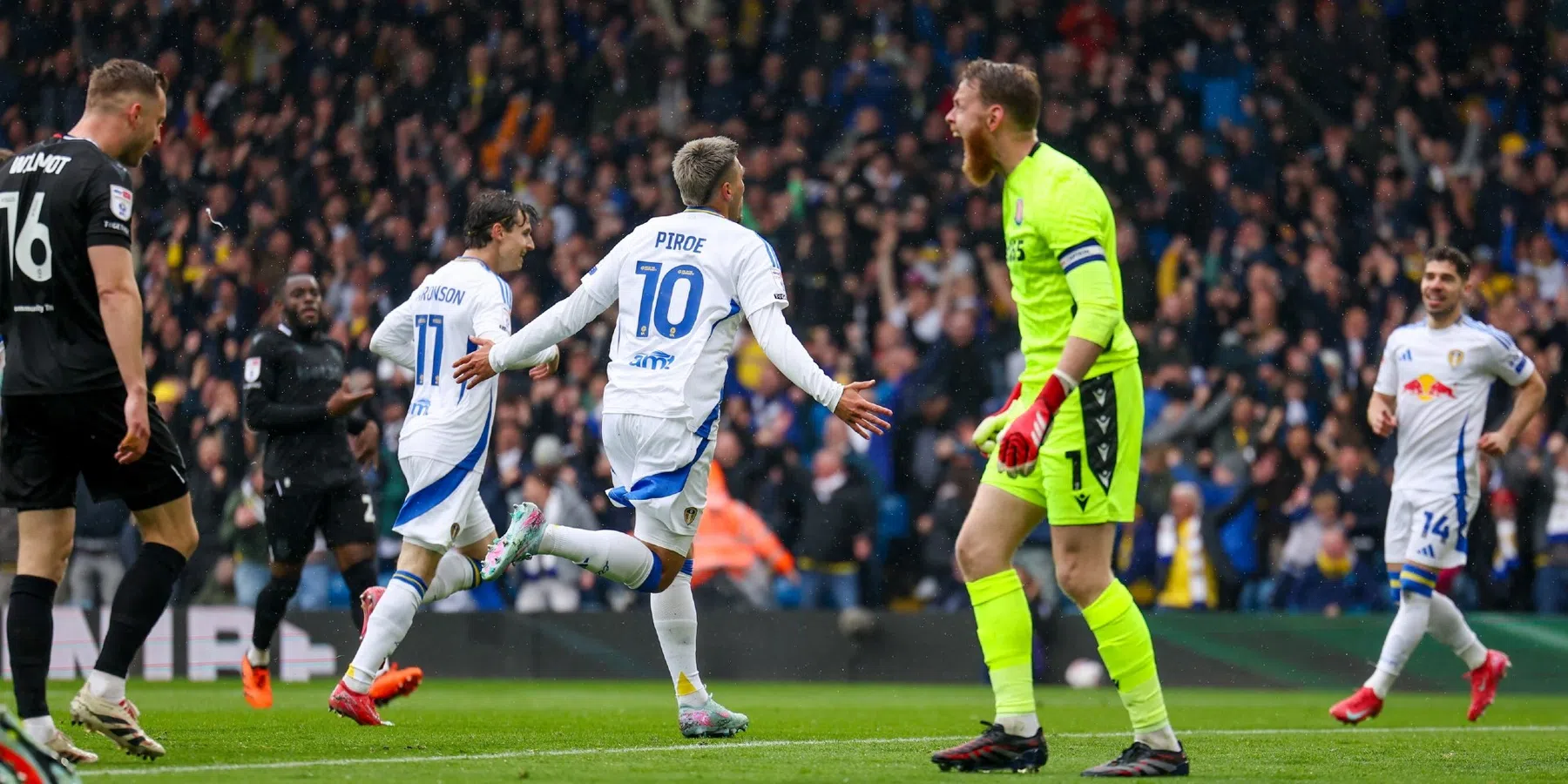 Leeds en Burnley promoveren naar Premier League