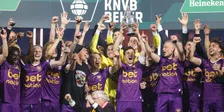 Thumbnail for article: Drukke dagen voor Simonis: 'Ik heb nog 479 onbeantwoorde appjes'