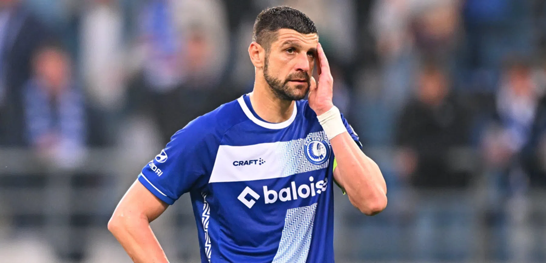 Stefan Mitrovic hard richting ploegmaats na Gent – Club Brugge