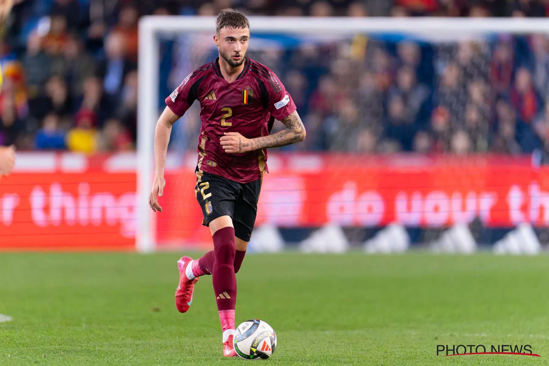 OFFICIEEL: Milan Debast, broer van Zeno, tekent profcontract bij RSC Anderlecht