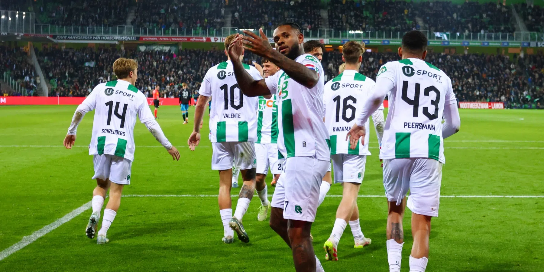 FC Groningen boekt ruime overwinning op Heracles en mag hopen op play-offs