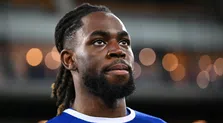 Torunarigha is 'gesprek' met Gent-fans snel beu en trapt het meteen af