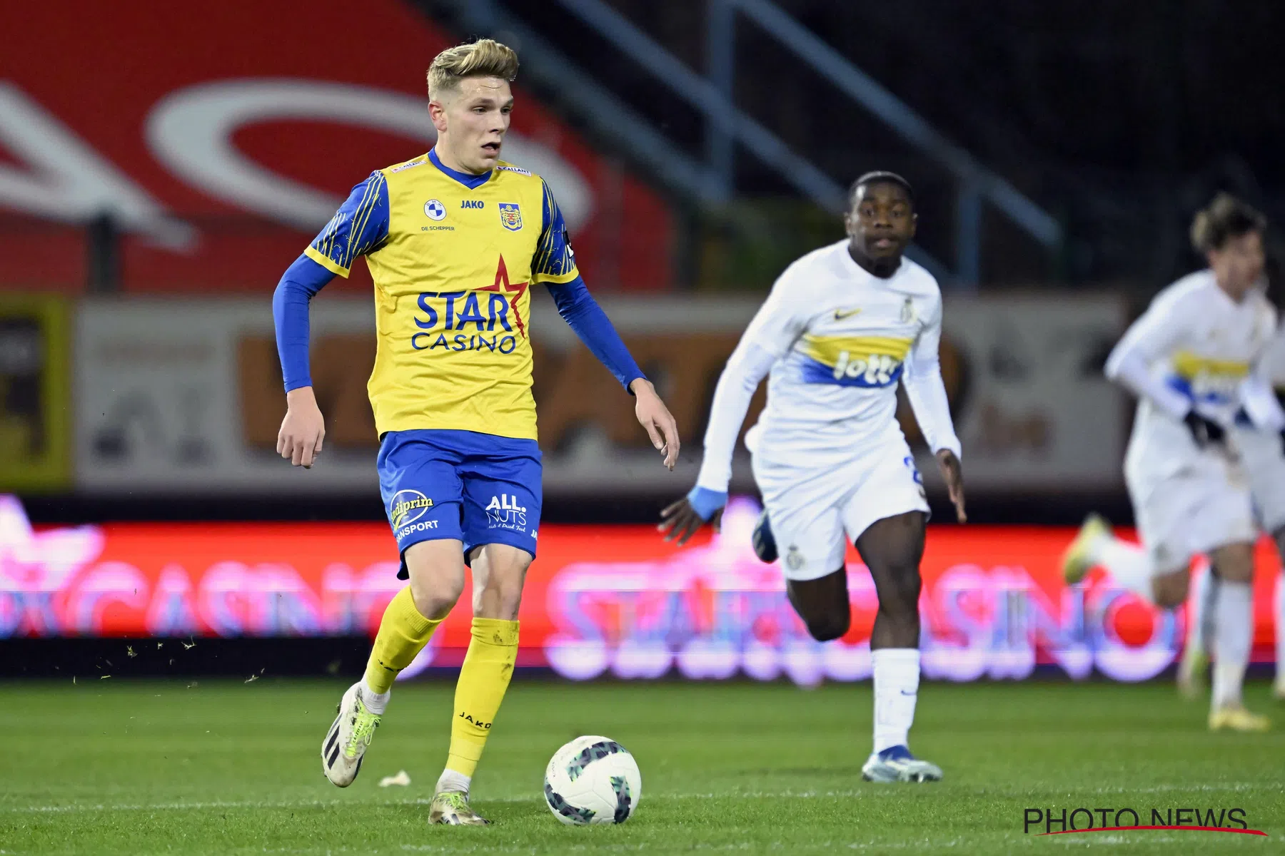 Zulte Waregem wil Mathis Servais van SK Beveren (ex-Club Brugge)