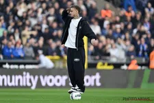 Thumbnail for article: Noa Lang bewierookt door teamgenoot bij PSV: "Hij nodigde mij als eerste uit"