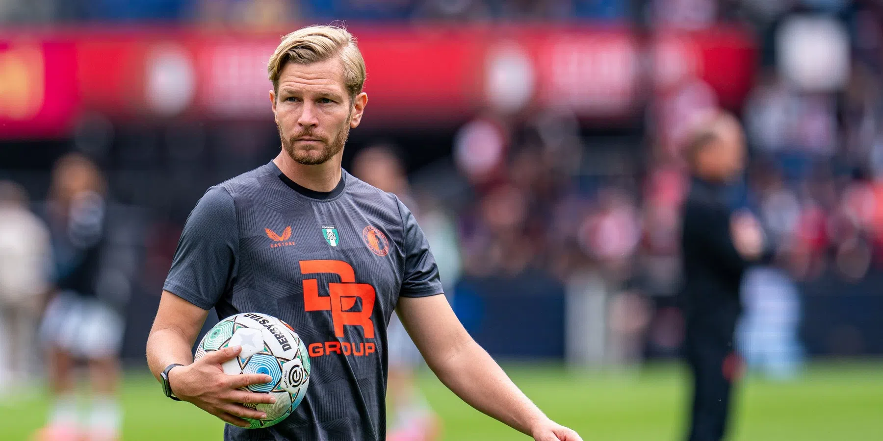 Feyenoord leent keeperstrainer uit aan tegenstander Oranje: 'Functies combineren'