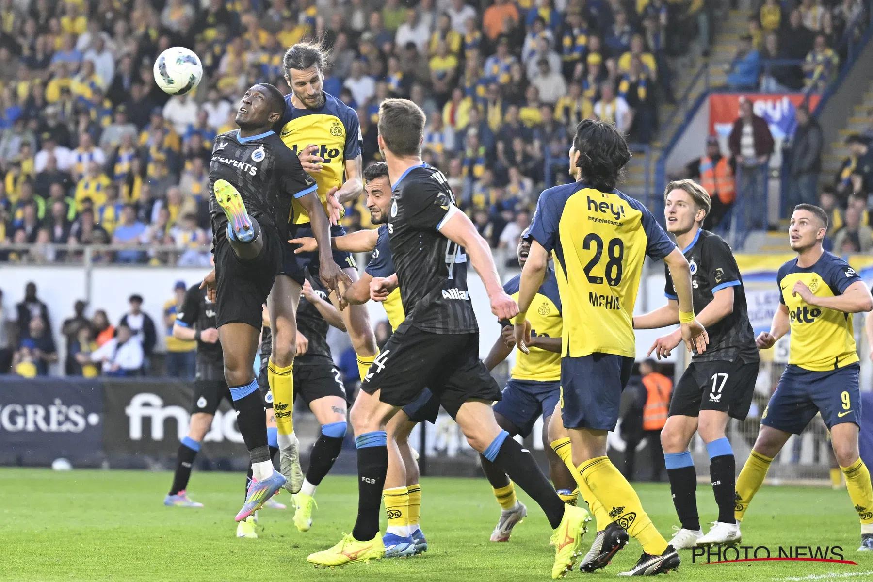 Omdat er nog overal strijd is: wat als ploegen gelijk eindigen na de Play-offs?