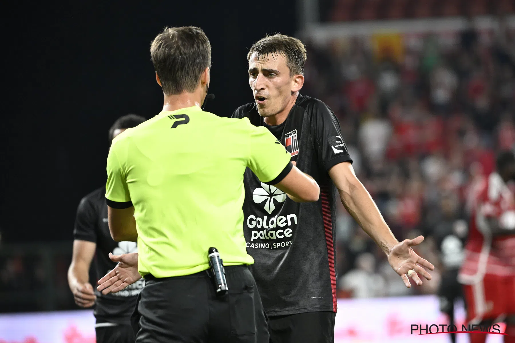 OFFICIEEL: Alexis De Sart neem afscheid van RWDM
