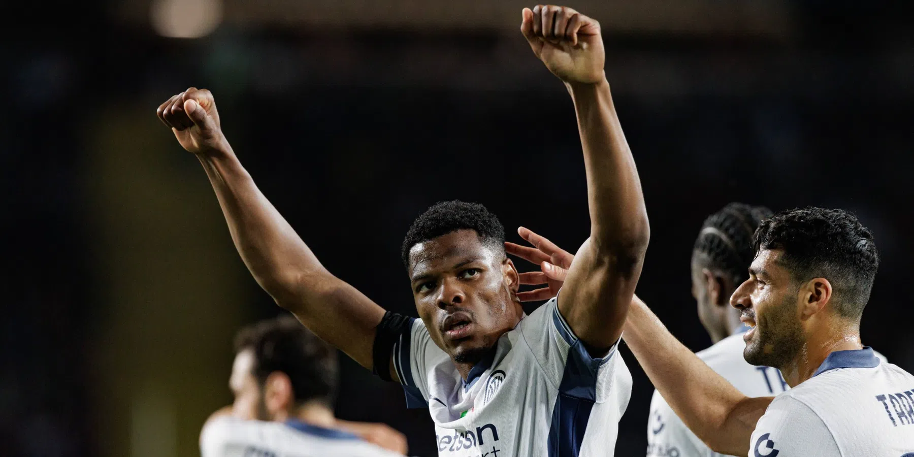 Dumfries Speler van de Week UEFA in de Champions League