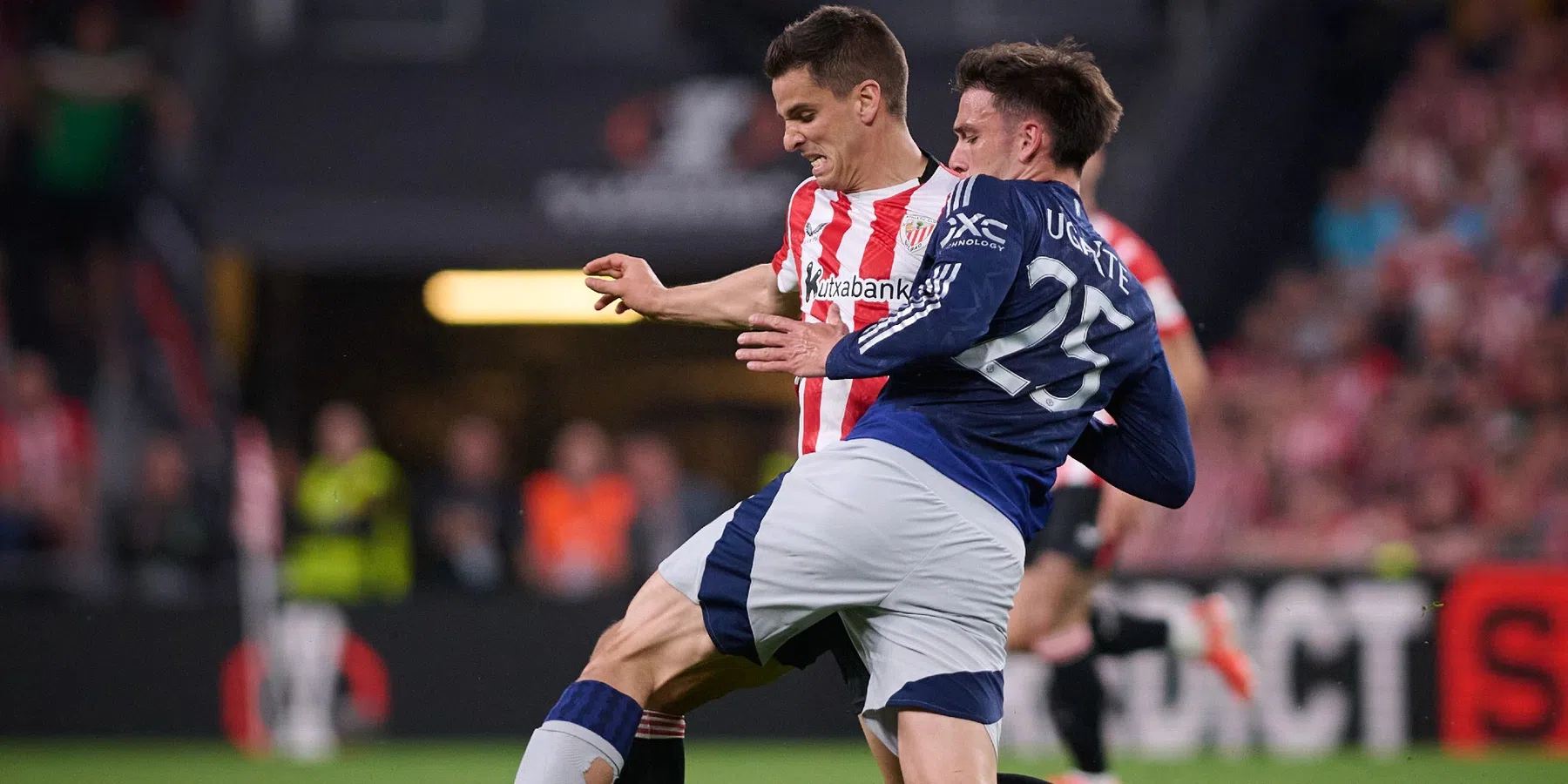 Van Halst spot Ugarte als dissonant met veel balverlies bij United-zege