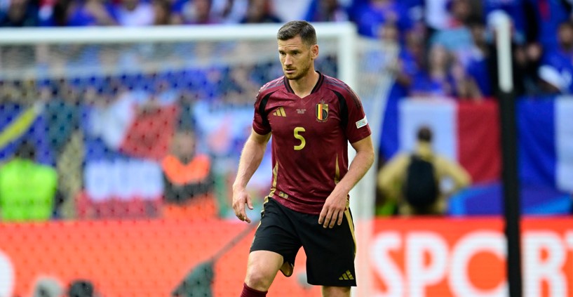 KBVB huldiging Jan Vertonghen voor Rode Duivels tegen Wales