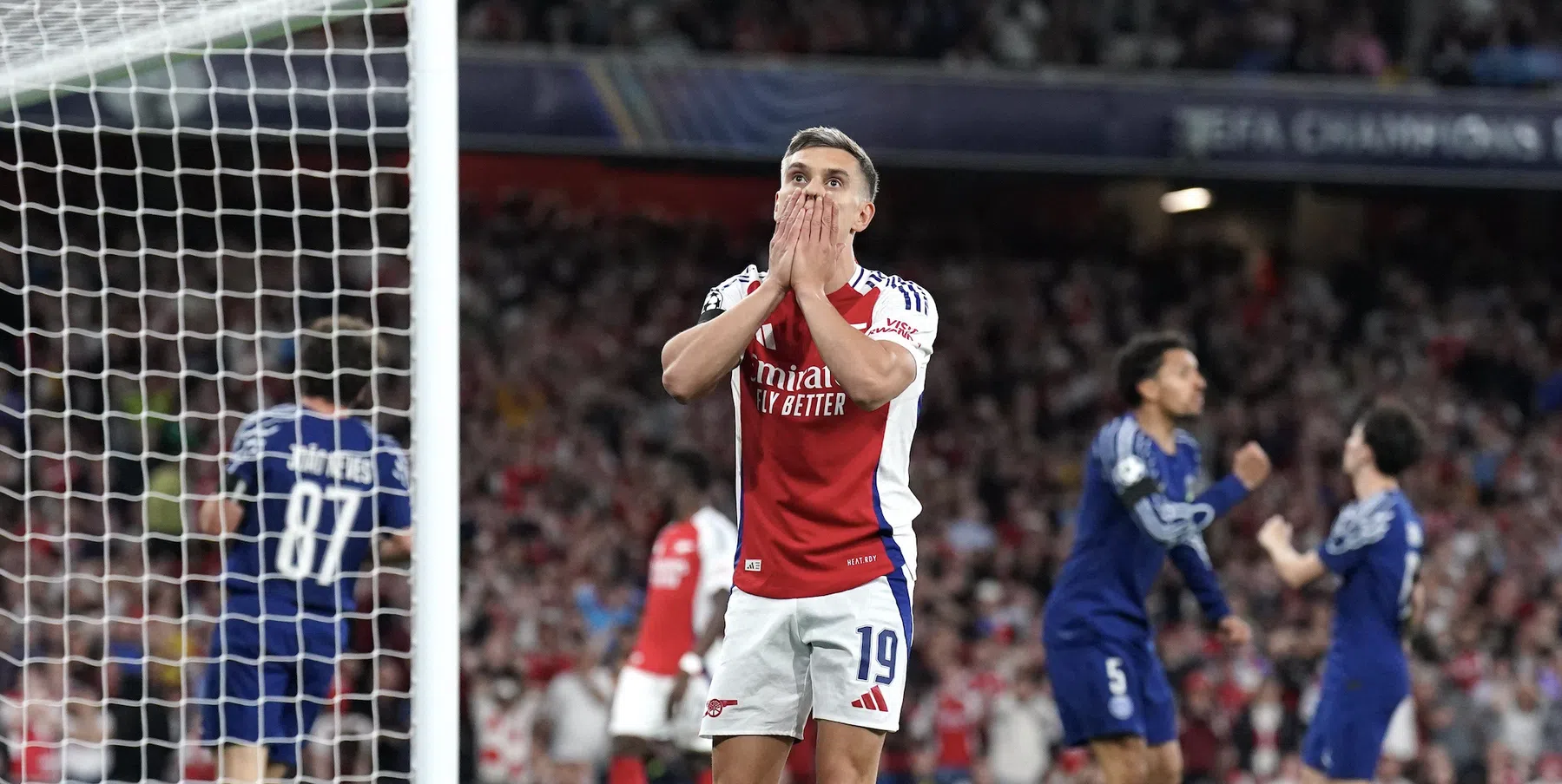 Evenepoel duimt voor Arsenal: “Heb Leandro Trossard een berichtje gestuurd”