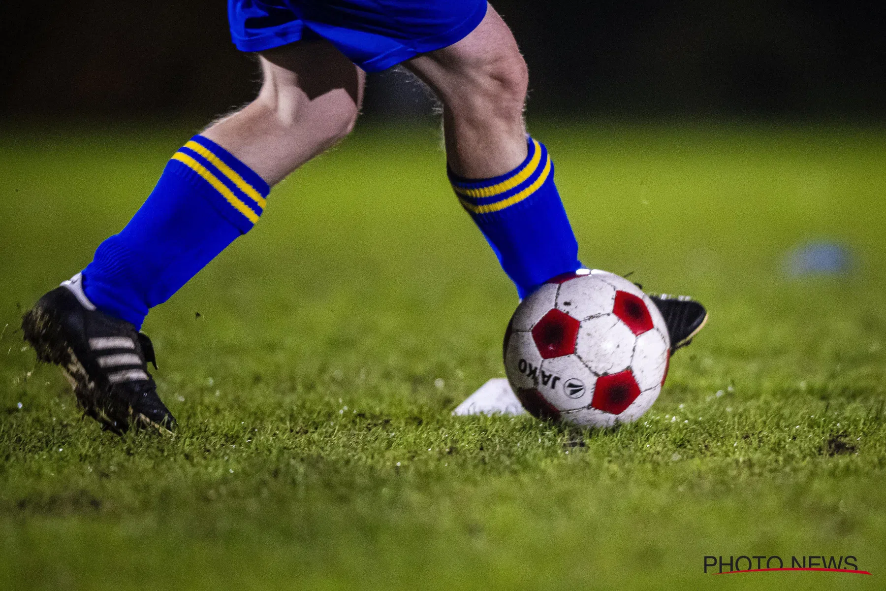 Levenslange schorsing voor amateurvoetballer na zware geweldpleging