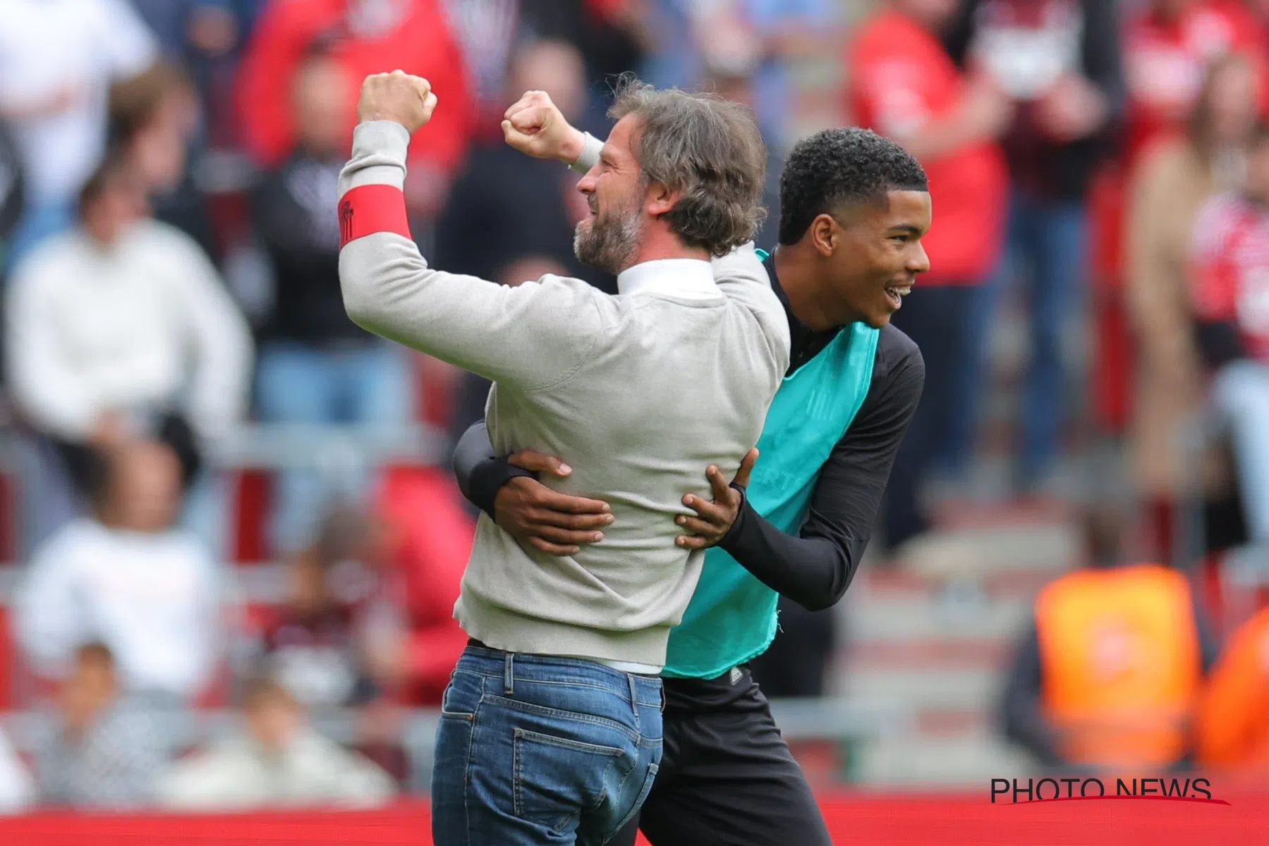 De Mil lovend over Charleroi én Mehdi Bayat
