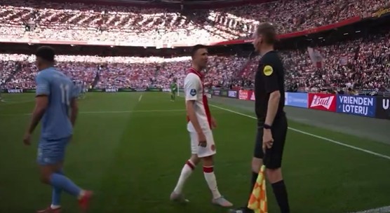 Berghuis vol frustratie bij Ajax-debacle
