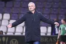 Thumbnail for article: Cercle-icoon over trainerswissel : “Niet anders omschrijven dan paniektransfer”
