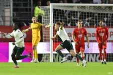 Thumbnail for article: Het doek valt voor Almere City FC, Willem II zo goed als zeker van nacompetitie