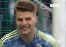 Gaaei staat op voor Ajax: Deen pegelt geplaagde koploper op voorsprong
