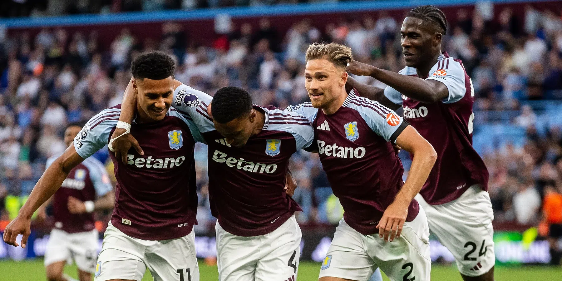 Aston Villa wint van Tottenham Hotspur