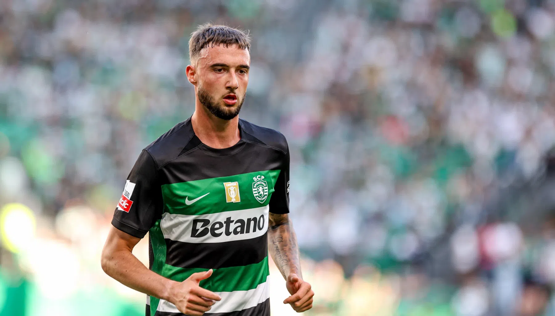 Zeno Debast kampioen, Sporting pakt titel na laatste speeldag in Portugal