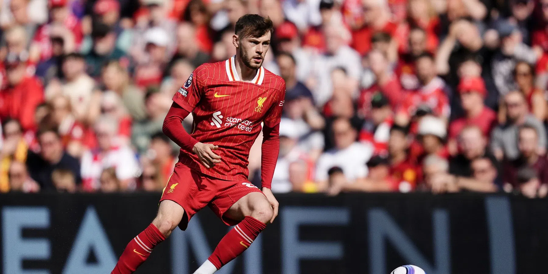 Bradley tekent nieuw contract bij Liverpool