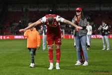 Thumbnail for article: Huilen is toegestaan: Antwerp neemt met schitterend filmpje afscheid van Alderweireld