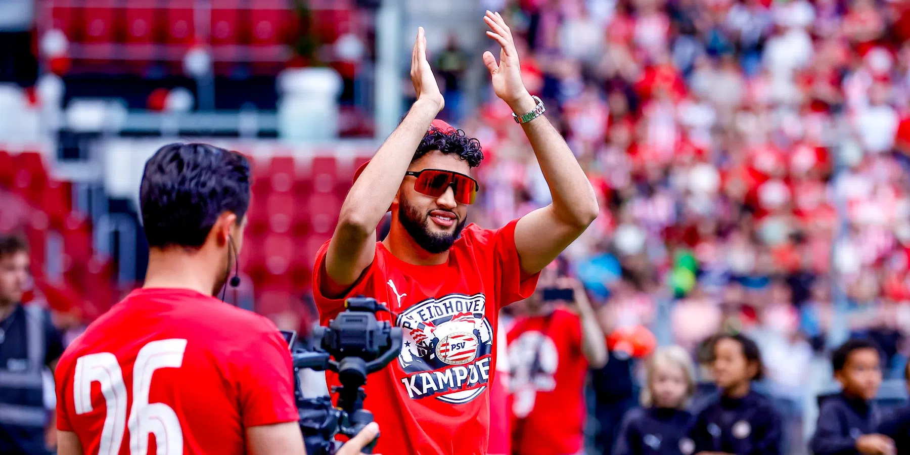 Saibari komt te laat voor platte kar PSV