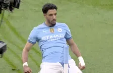 Marmoush scoort absolute wereldgoal bij afscheid De Bruyne van Etihad Stadium
