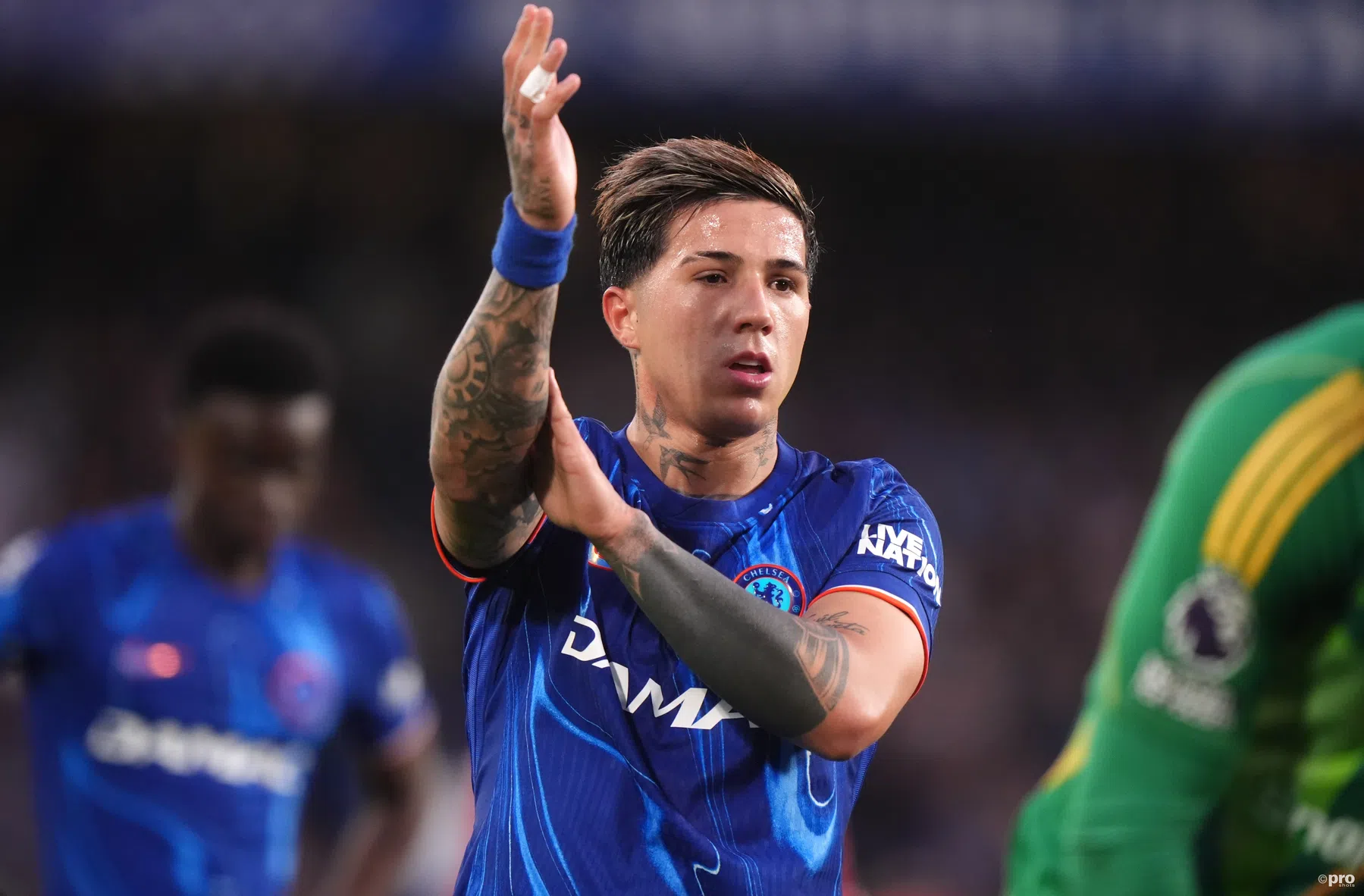 'Real aast op topmiddenvelder van Chelsea'