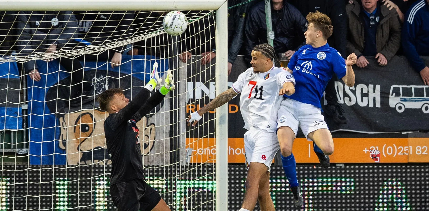 Koeman junior dolt met vader
