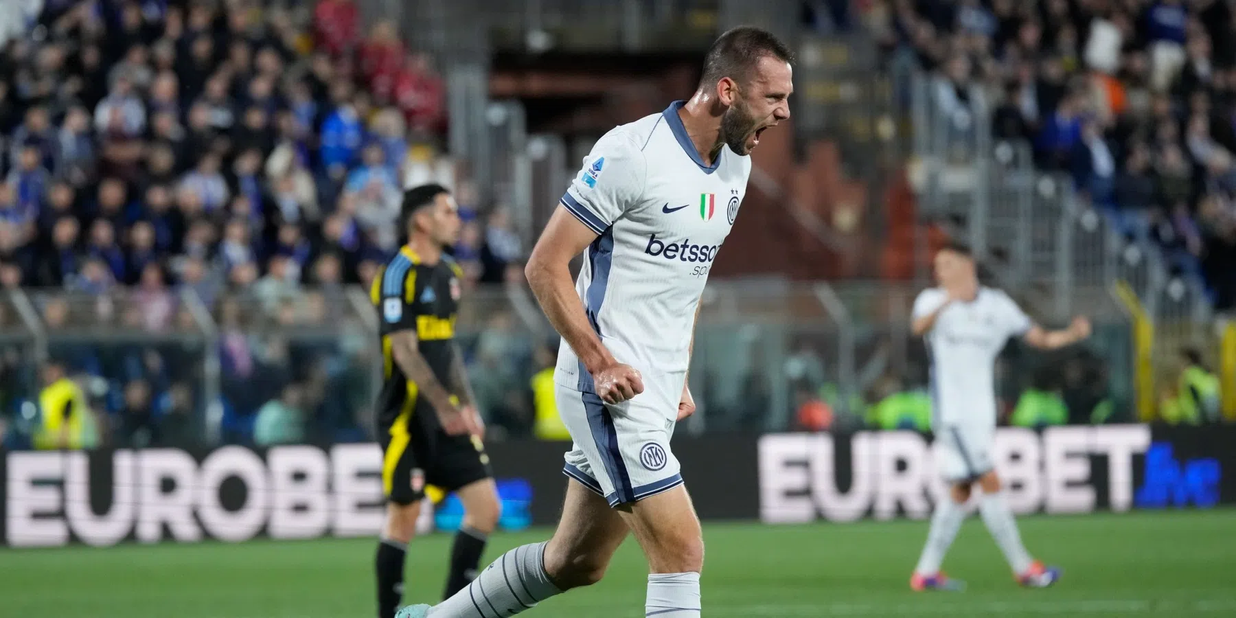 Doelpuntmaker De Vrij loopt Scudetto mis met Inter