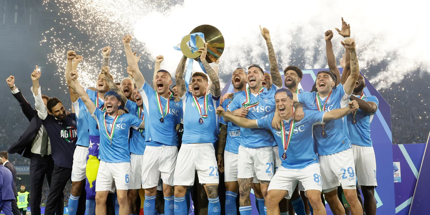 Italiaanse pers buigt voor kampioen Napoli
