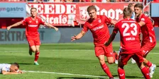 Thumbnail for article: Ultieme beloning: Steijn valt ook op Eredivisie Awards tweemaal in de prijzen