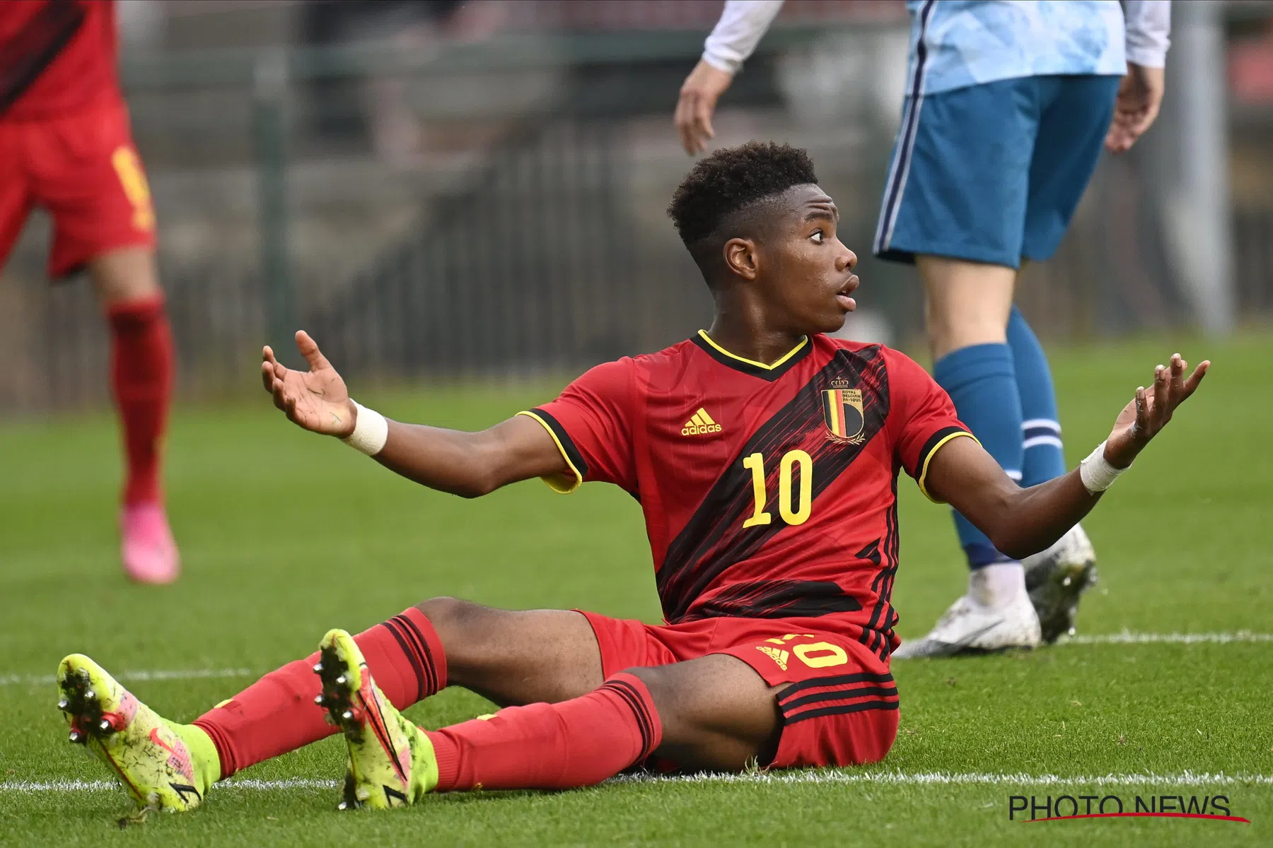 Tavolieri: ‘Belgische Belofte Muzambo (19) open voor vertrek bij Sevilla FC’