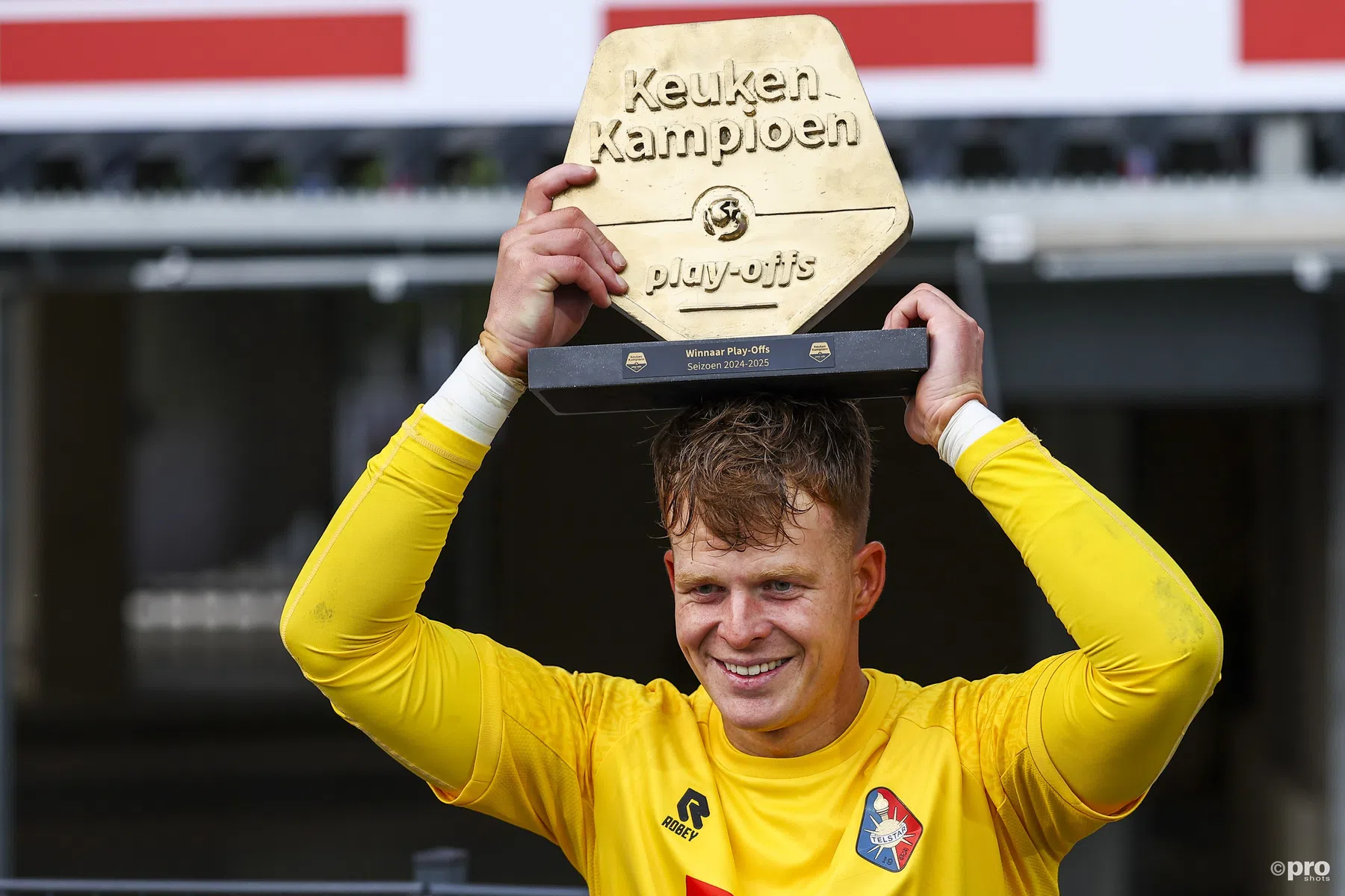 'Koeman beetje verbaasd en verbijsterd'