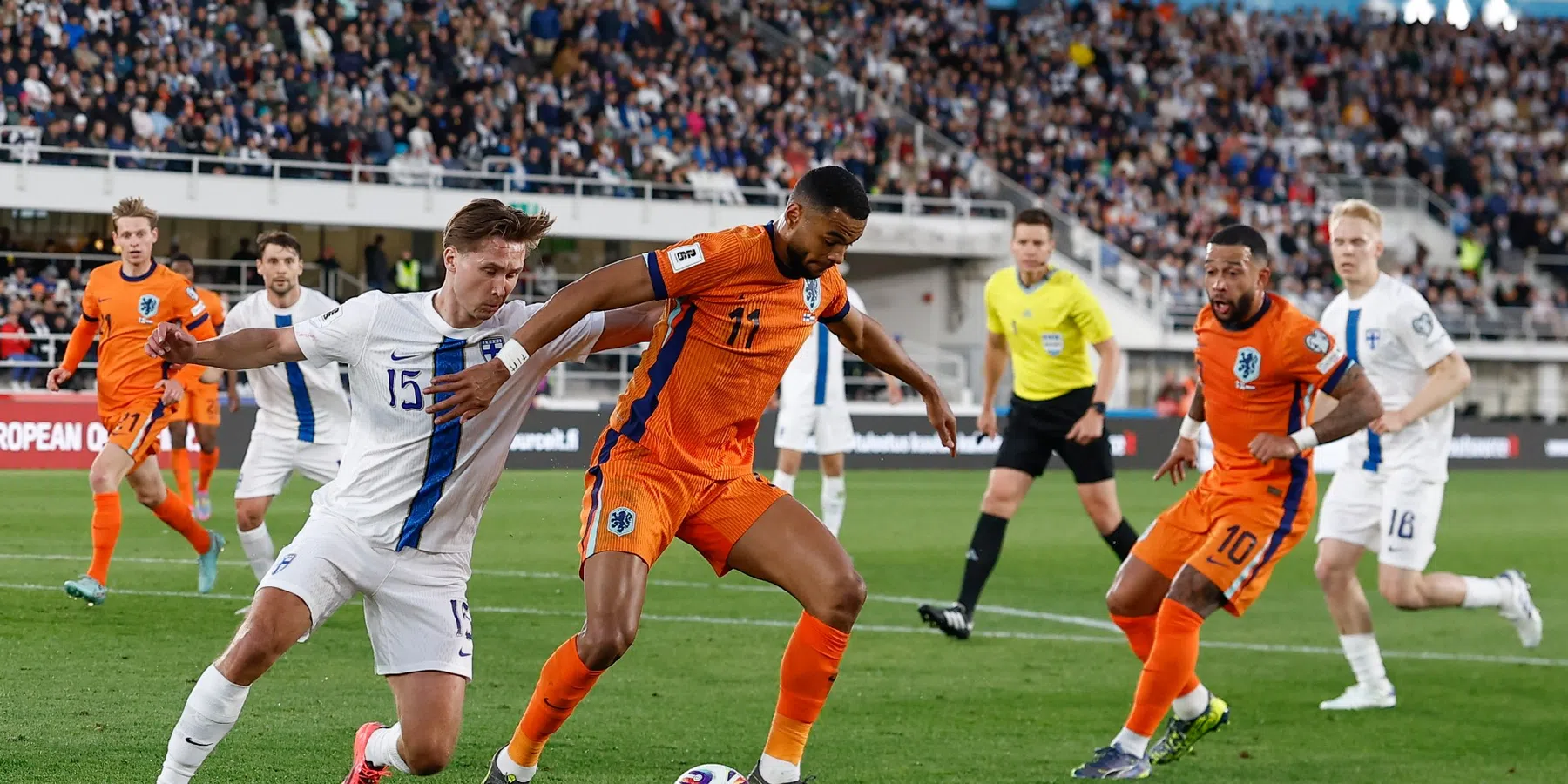 Oranje heeft aan sterk half uur genoeg en boekt eerste zege in WK-kwalificatie