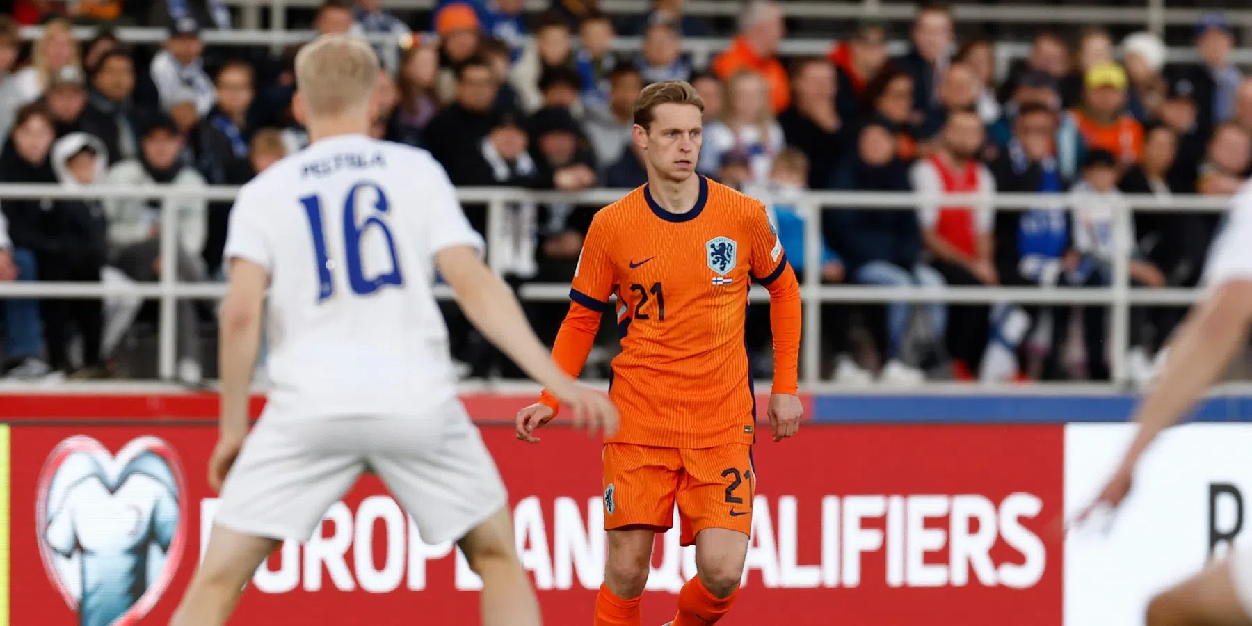 Kijkers ergeren zich tijdens eerste helft Finland - Nederland: 'Niet te volgen zo'