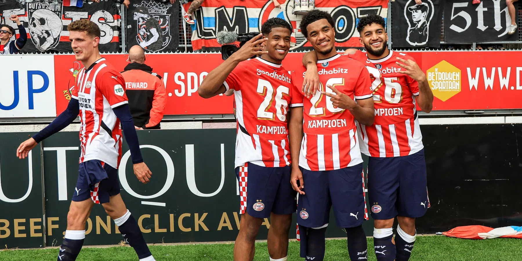'PSV verwacht dat clubs komen voor Tillman en Saibari'