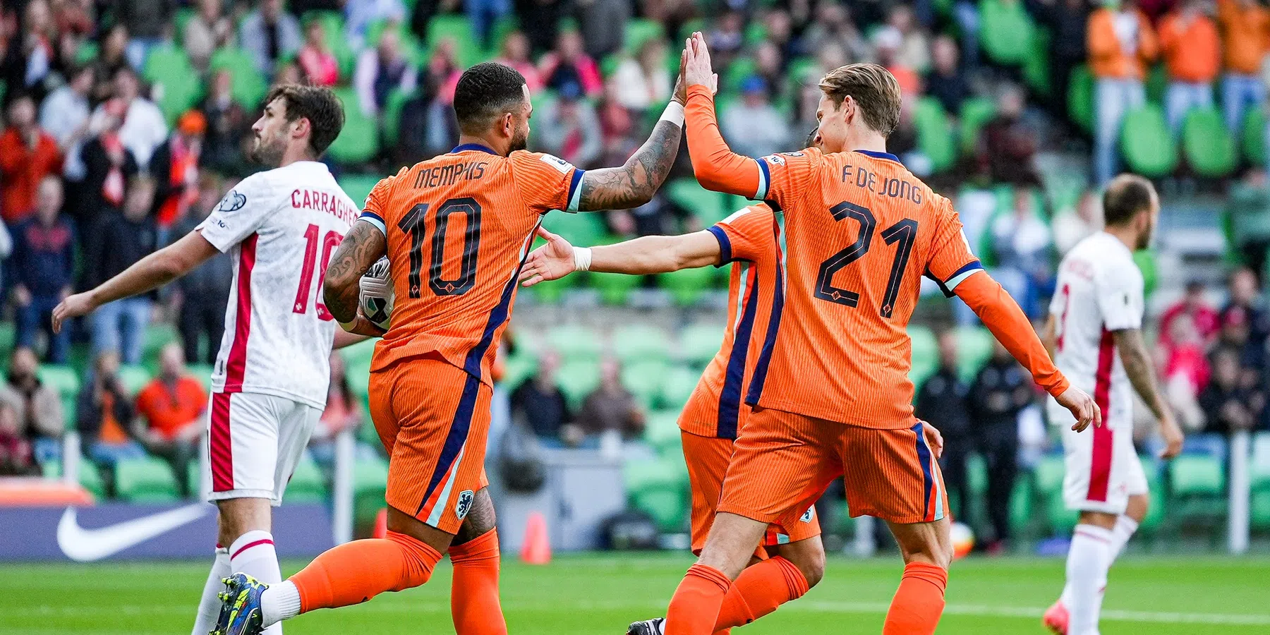 Memphis heeft record te pakken en is met Van Persie Oranje-topscorer allertijden
