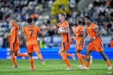 Thumbnail for article: Janssen en Drenthe prijzen verschilmaker Jong Oranje: 'Duurder voor Feyenoord'