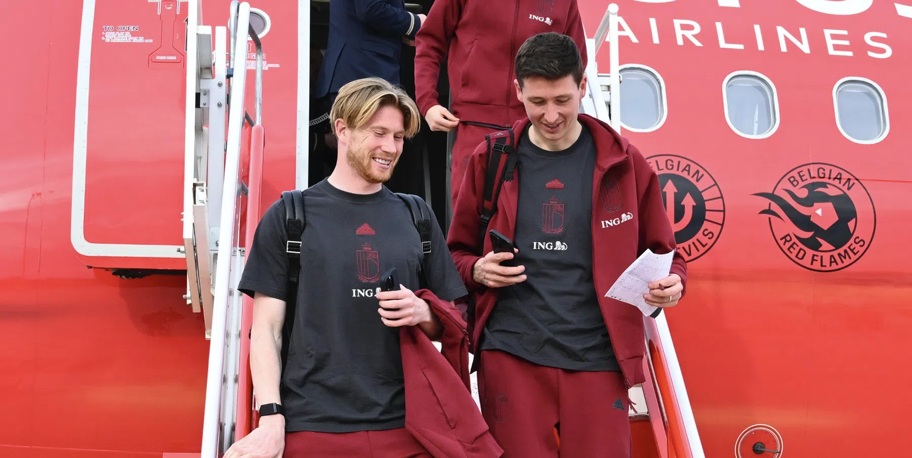 Kevin De Bruyne in Italië voor transfer: ‘Keuring bij Napoli vandaag gepland’