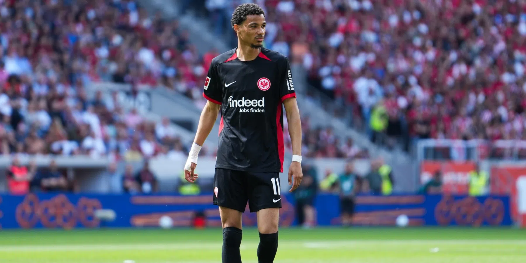 United start gesprekken met Ekitike