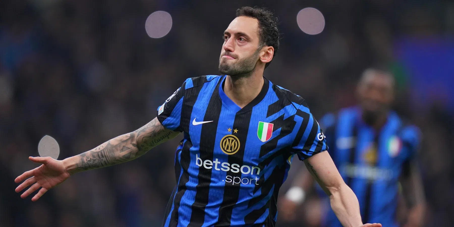 Galatasaray wil zich versterken met Calhanoglu