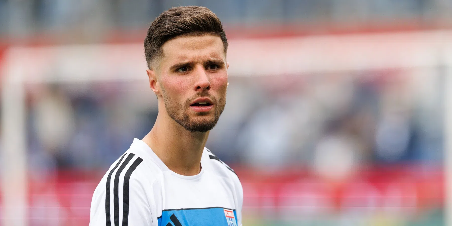 El Azzouzi verruilt PEC Zwolle voor Fortuna Düsseldorf