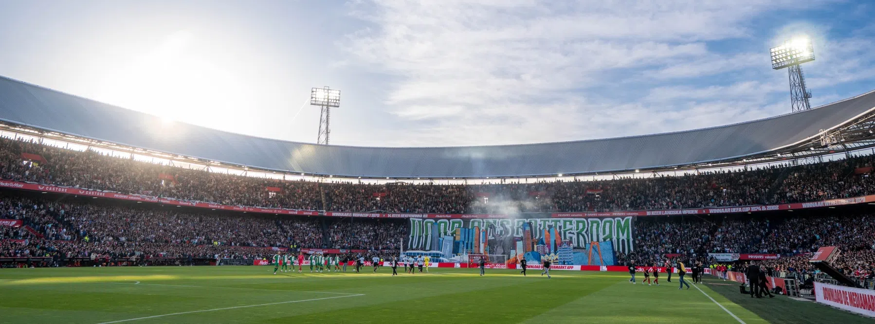 Feyenoord lanceert derde tenue: 'Kleuren uit 1908, toen het nog Wilhelmina heette'