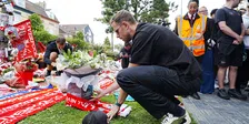 Thumbnail for article: Emotionele Ajax-aanvoerder Henderson bezoekt Anfield voor eerbetoon aan Jota