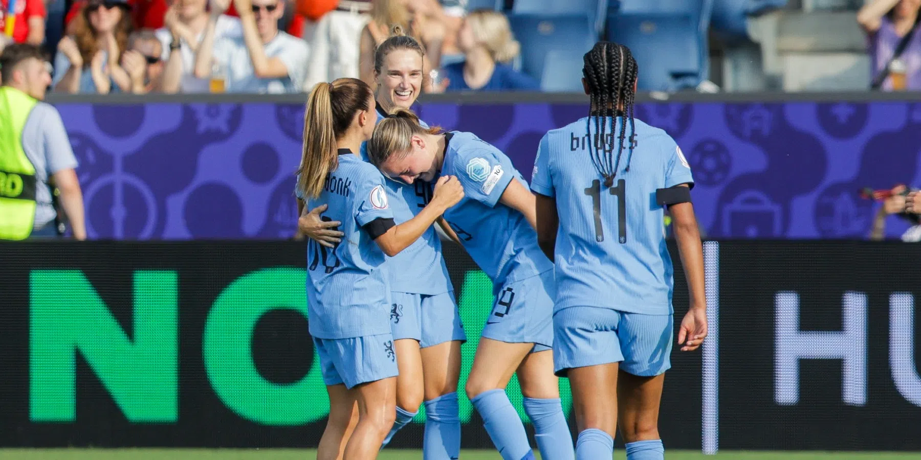 Oranjevrouwen wint van Wales