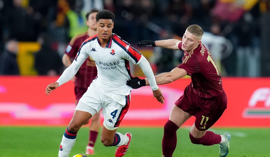 Interesse in Rode Duivel Koni De Winter van Crystal Palace