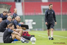 Thumbnail for article: Nieuwe aanwinst stapt mee op de bus: ‘Antwerp strikt Oezbeekse belofte Urinboev’ 