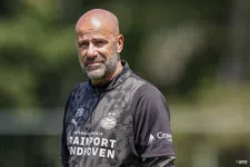 Bosz onthult voertaal bij PSV en wijst naar aanwinst: 'Sowieso een probleem'